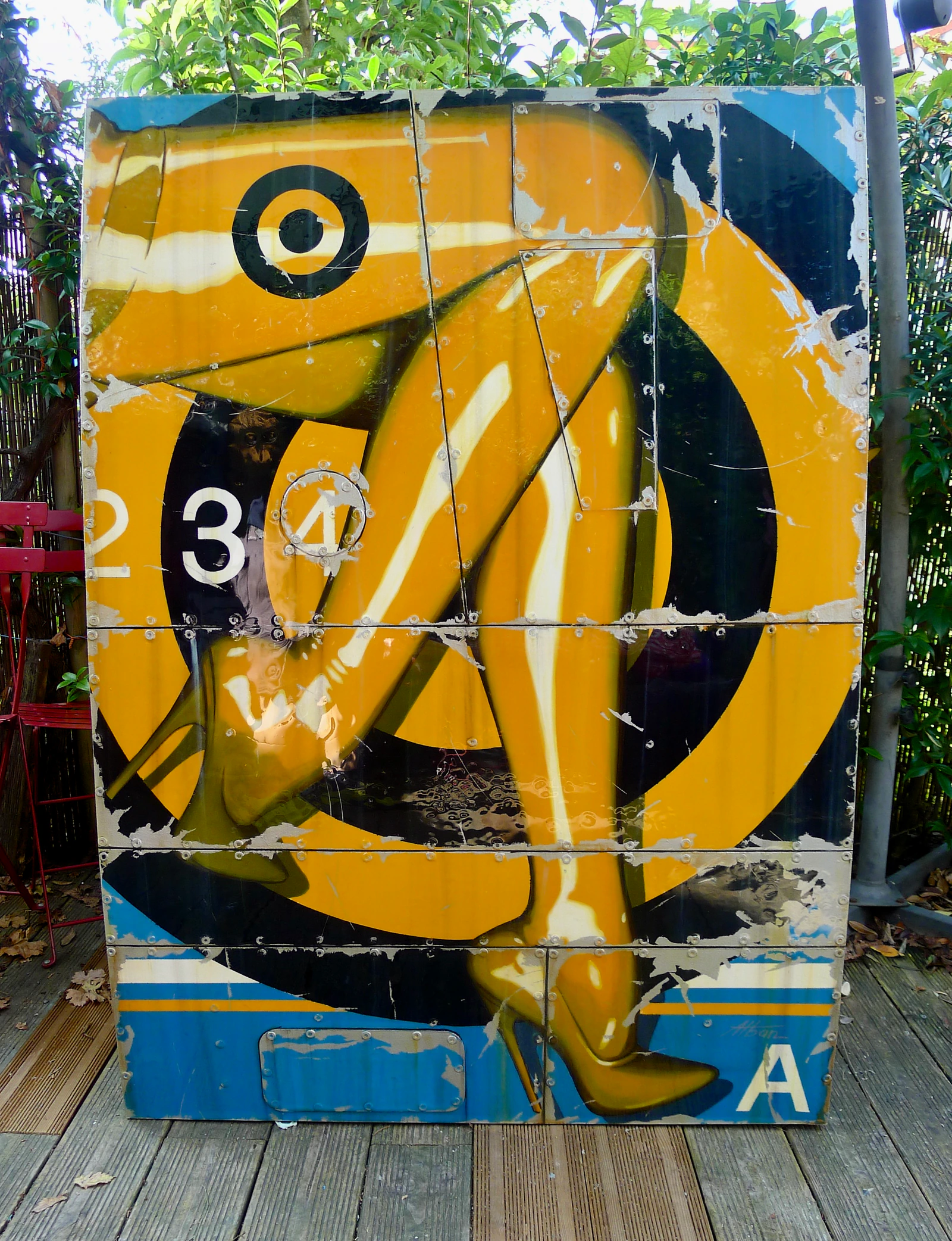 YELLOW - Thumbnail 3