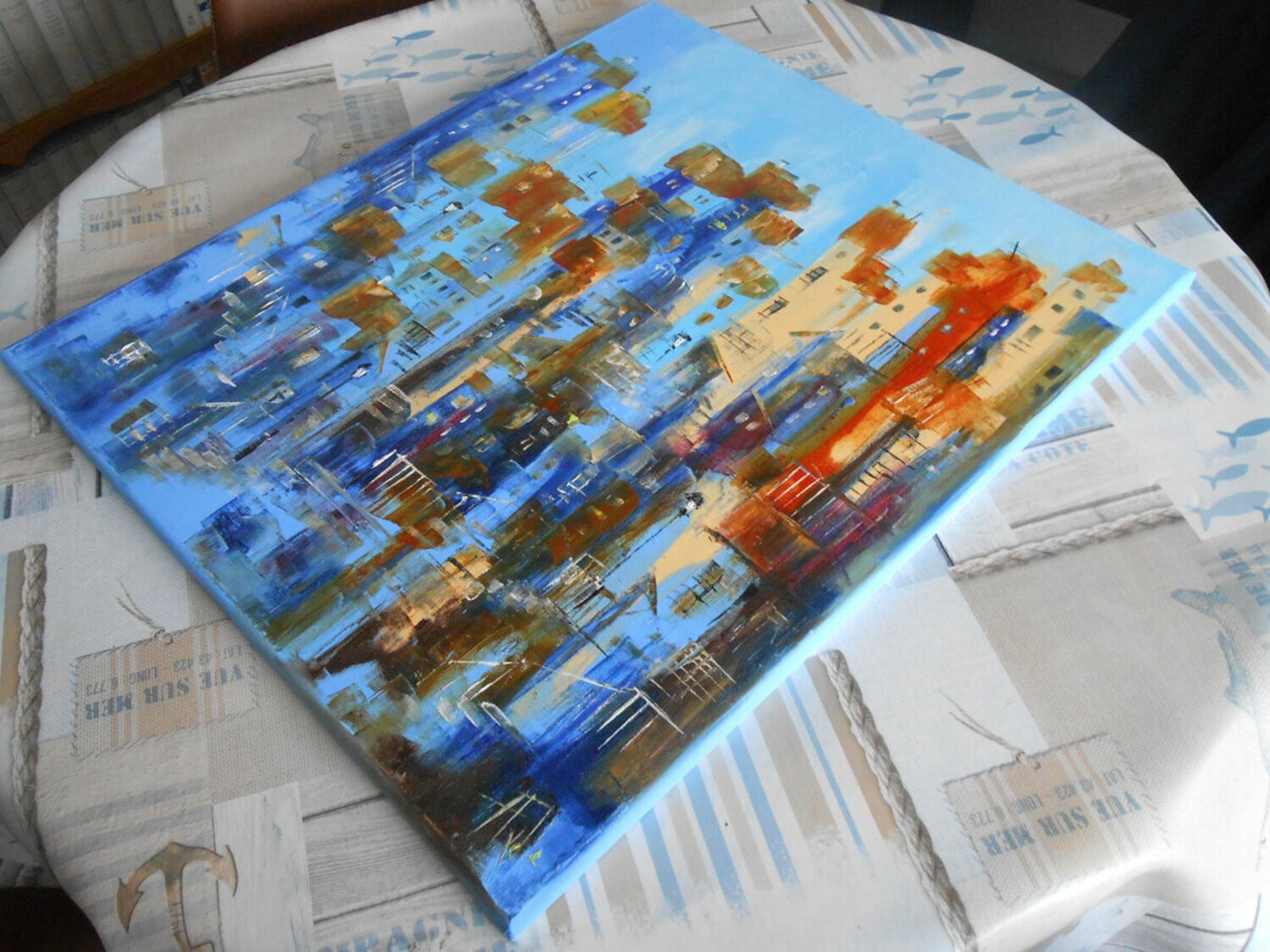 La Cité bleue vue latérale