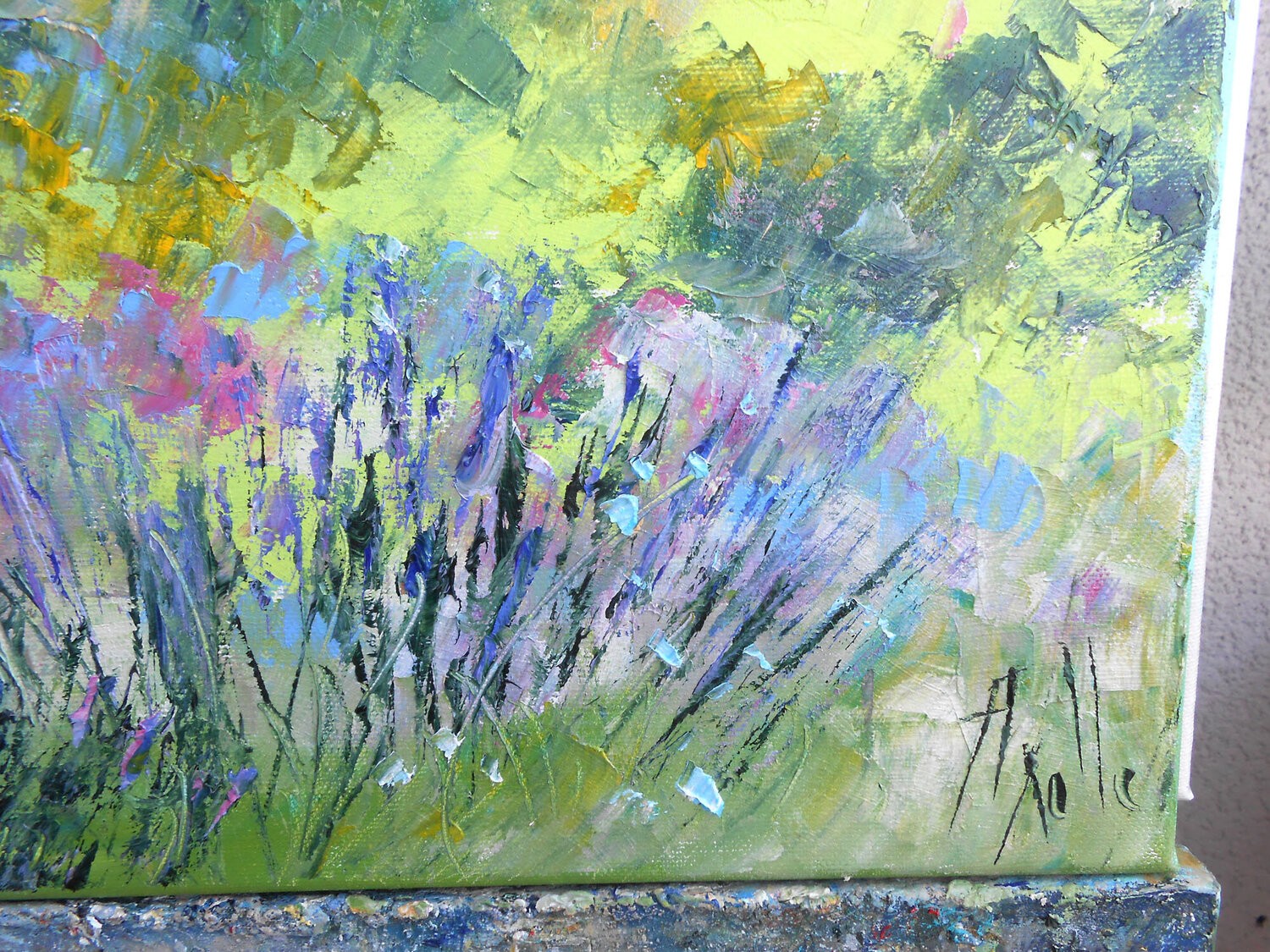 Village du Vaucluse au pied du Lubéron signature