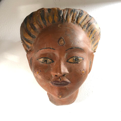 l'ENFANT SACRÉ