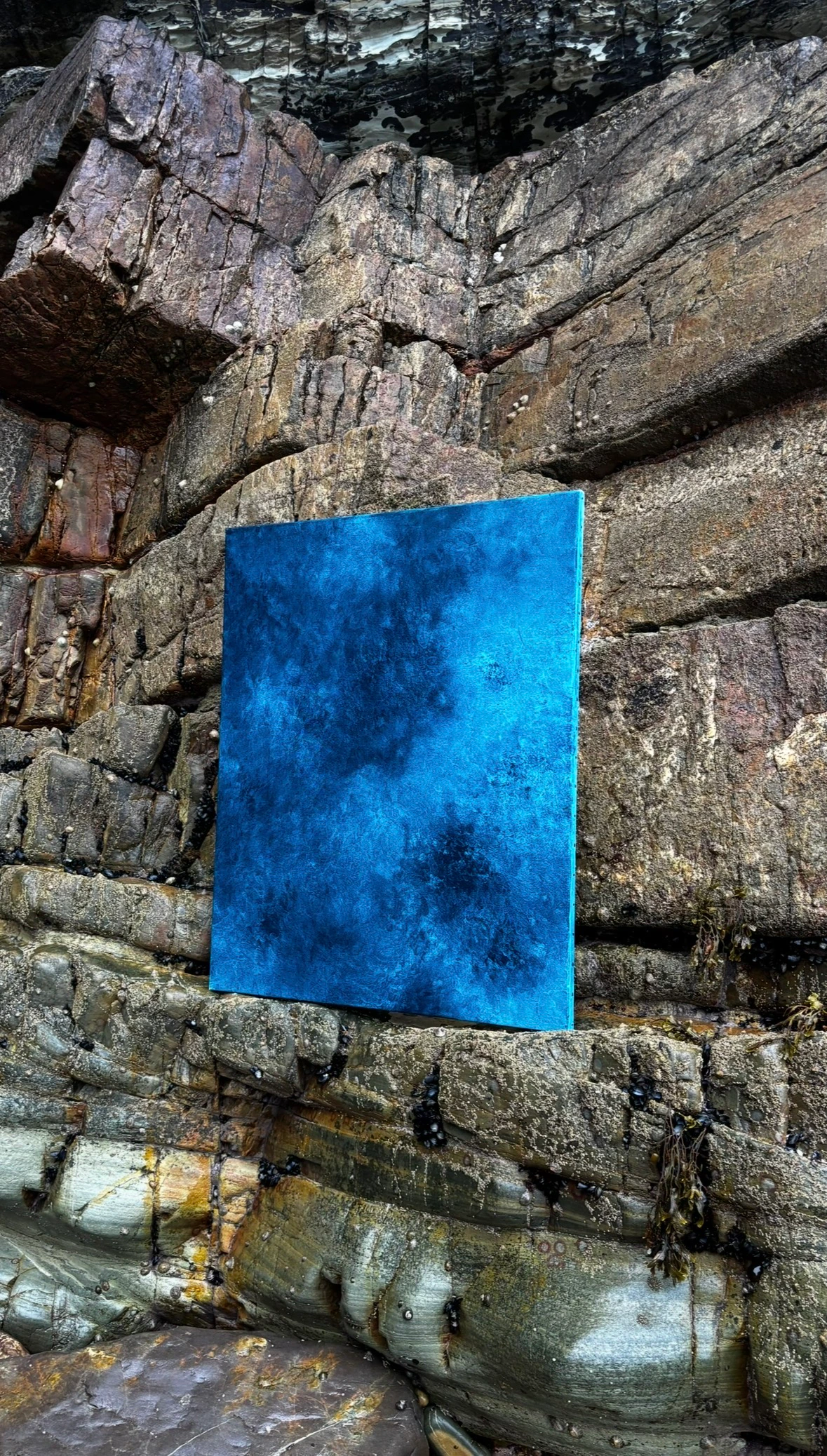 "Je me tiens là, dans ton silence salée 7h08” - Thumbnail 5