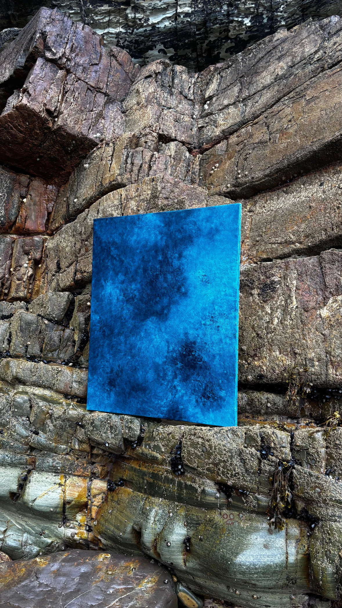 "Je me tiens là, dans ton silence salée 7h08” - Thumbnail 2