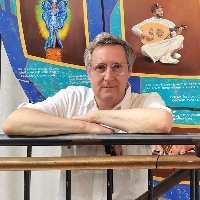 Portrait of Eric Mazurie