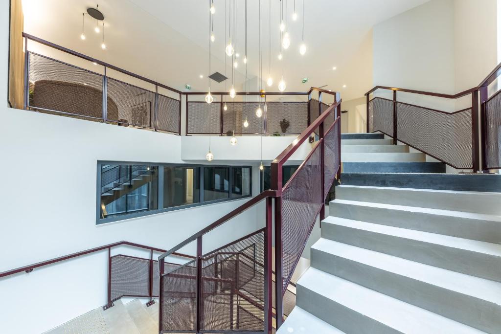 Établissement sans nom