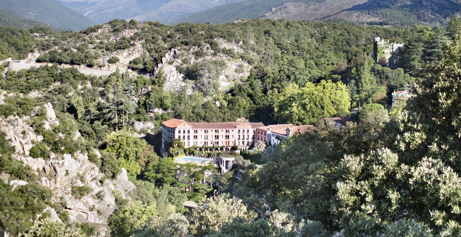 Grand Hôtel Les Pyrénées - Le Château